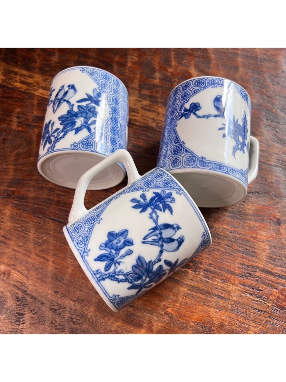 Set Of 3 Blue & White Porcelain Bird Design Tea Mugs With Floral Accents